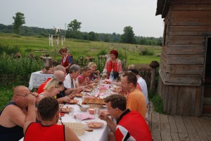 2008_uglitsch_andere_welt_300x201.jpg